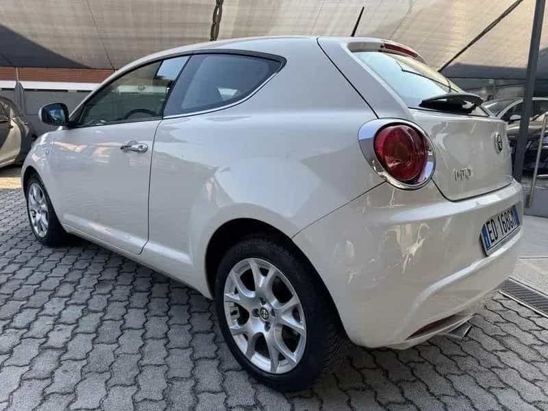 Alfa Romeo MiTo 1.4 m.air Progression 105cv IDON 06/2010-photo-2
