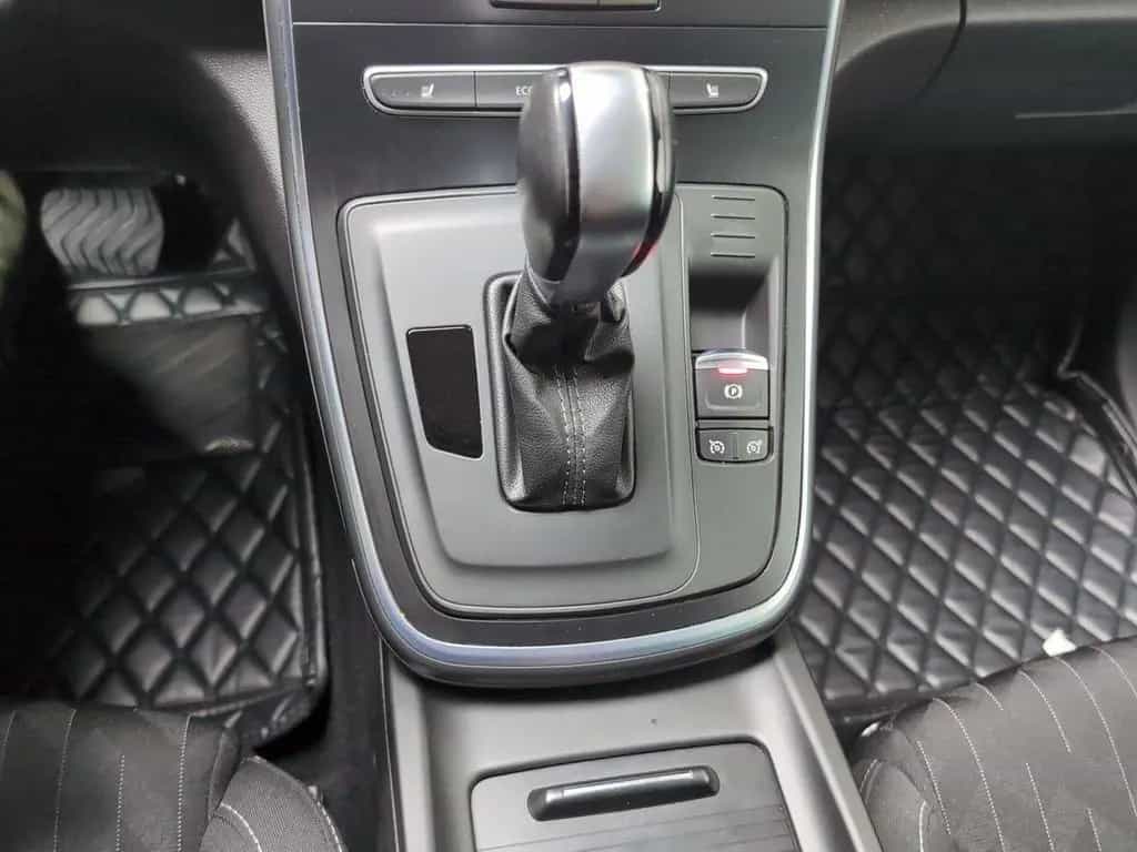 Renault Scenic TCe 160 GPF EDC Deluxe-Paket LIMITED AHK 06/2019-photo-16