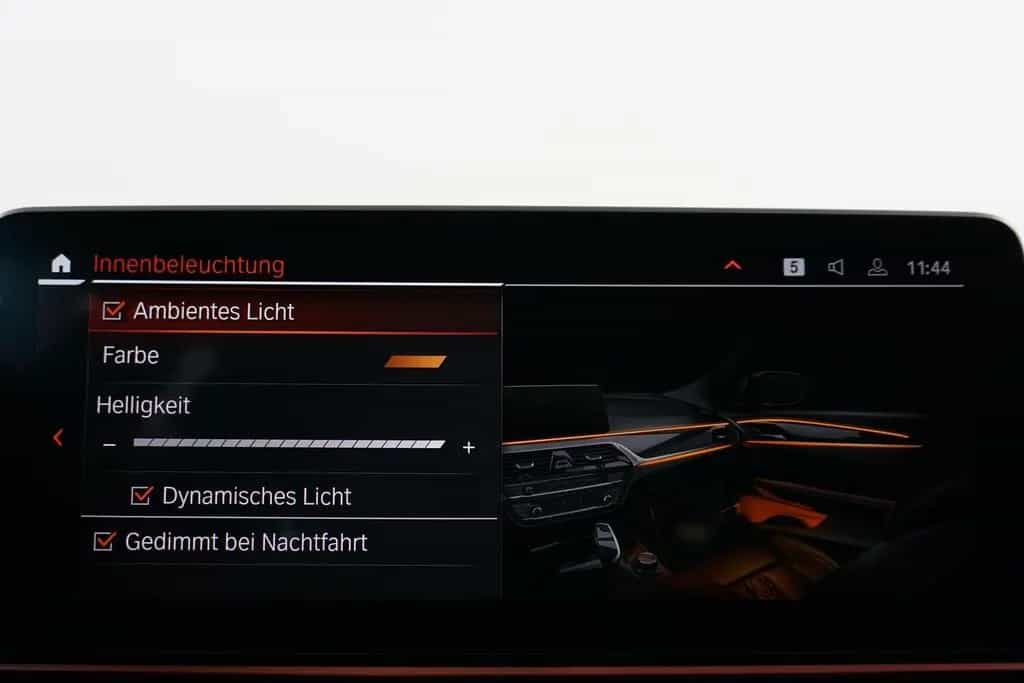 BMW 520 d M Sport Leder Navi 360*Kamera Pano 02/2021-photo-13