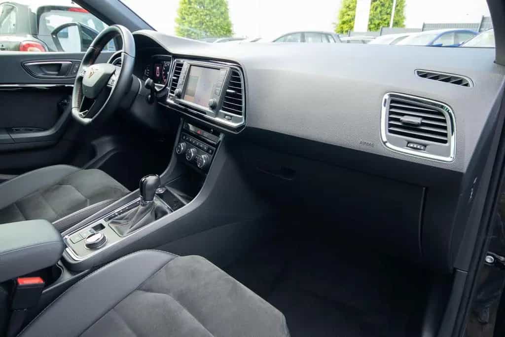 Cupra Ateca 4Drive ACC 360*Kamera Navi AHK 06/2019-photo-7