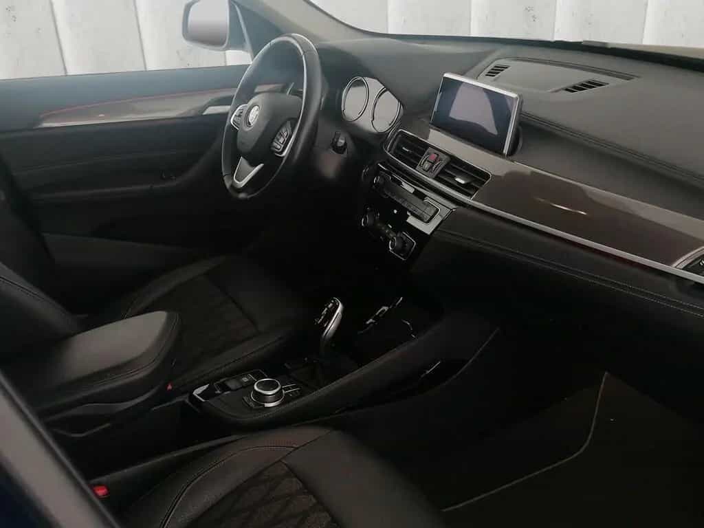 BMW X1 18 i xLine Plus sDrive Steptronic 02/2021-photo-10