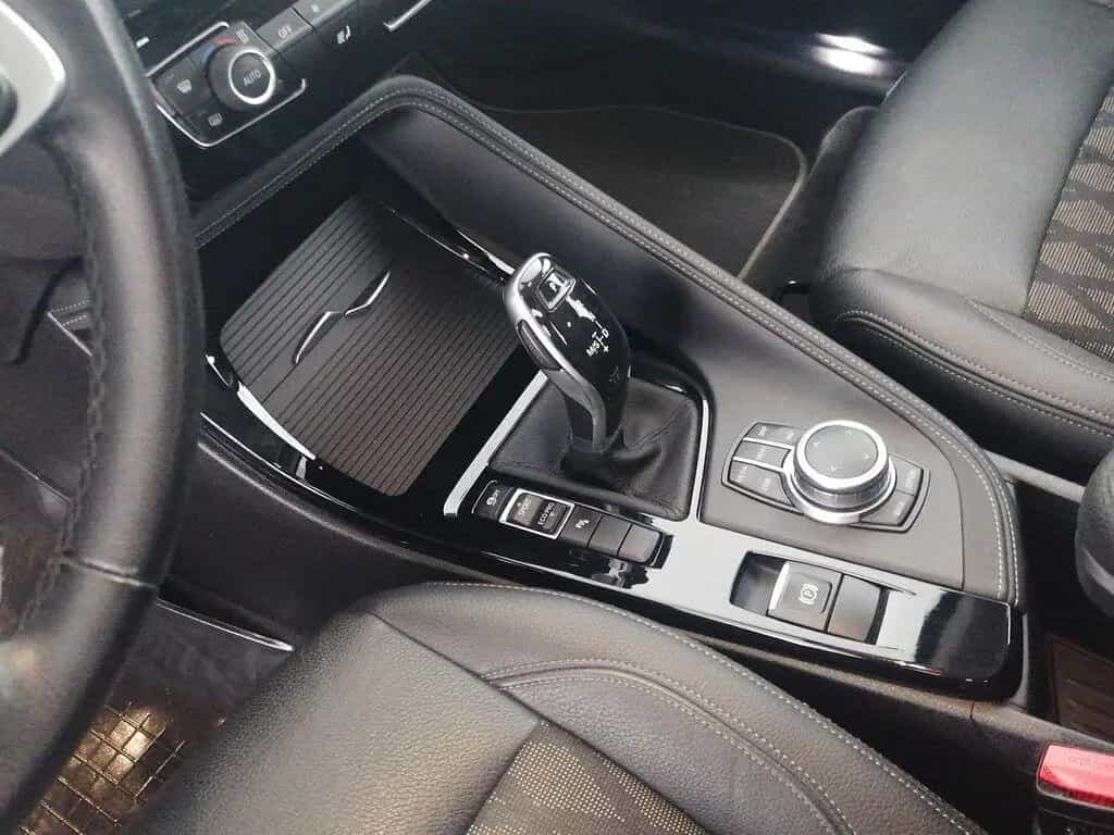 BMW X1 18 i xLine Plus sDrive Steptronic 02/2021-photo-9