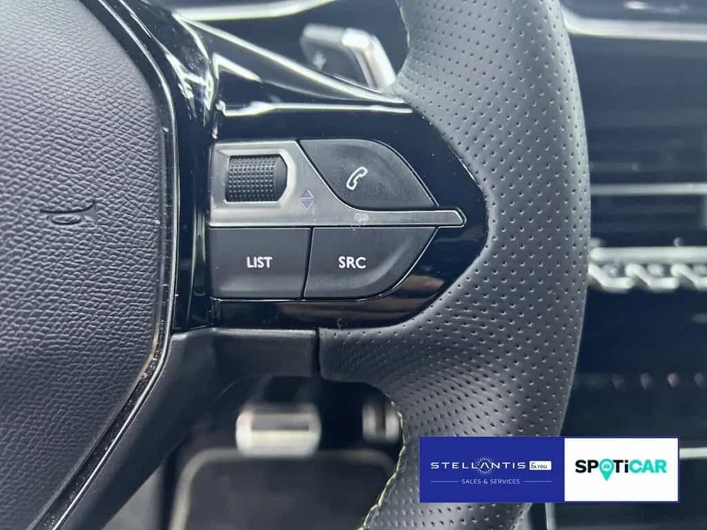 Peugeot 2008 1.2 PureTech 130 GT Aut Kamera* Navi 04/2024-photo-13