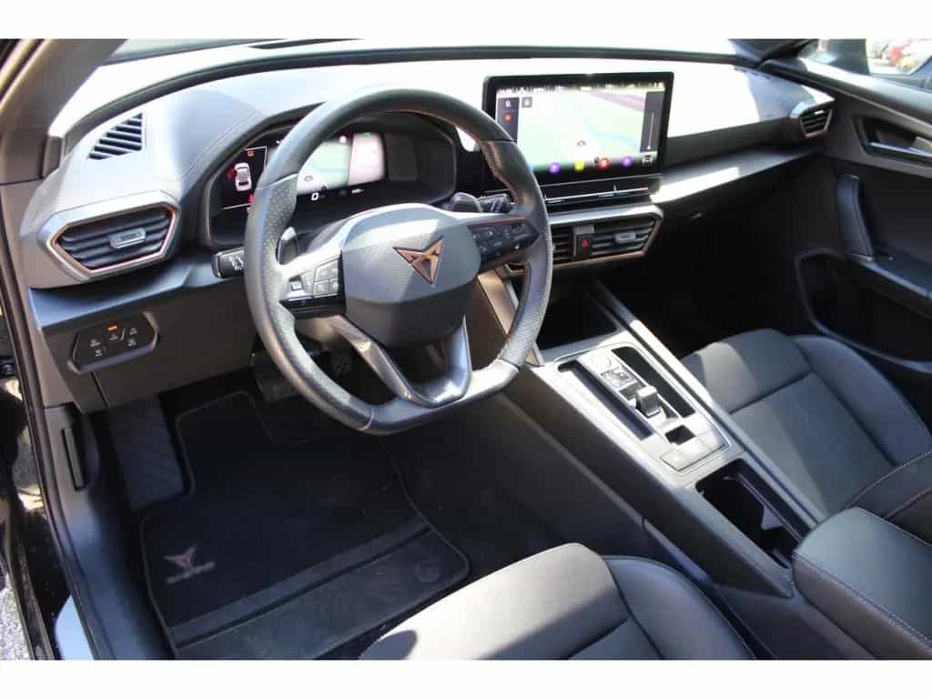 Cupra Formentor 1.5 TSI DSG NAVI LED KAMERA FULL LINK 04/2024-photo-11