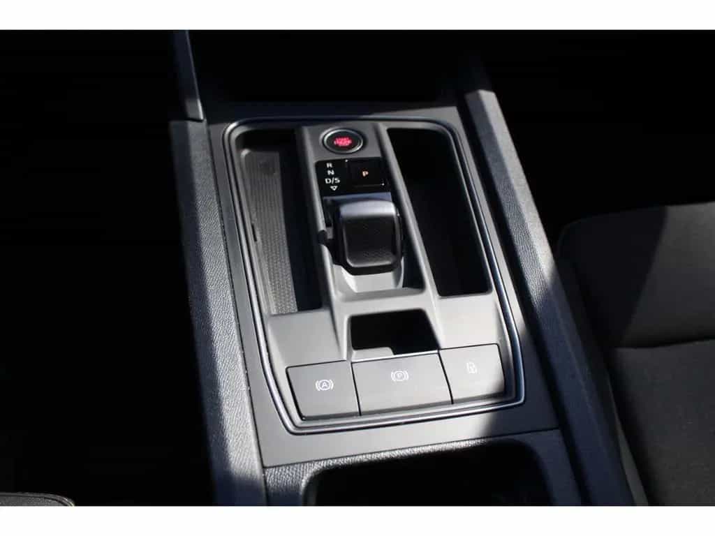Cupra Formentor 1.5 TSI DSG NAVI LED KAMERA FULL LINK 04/2024-photo-21