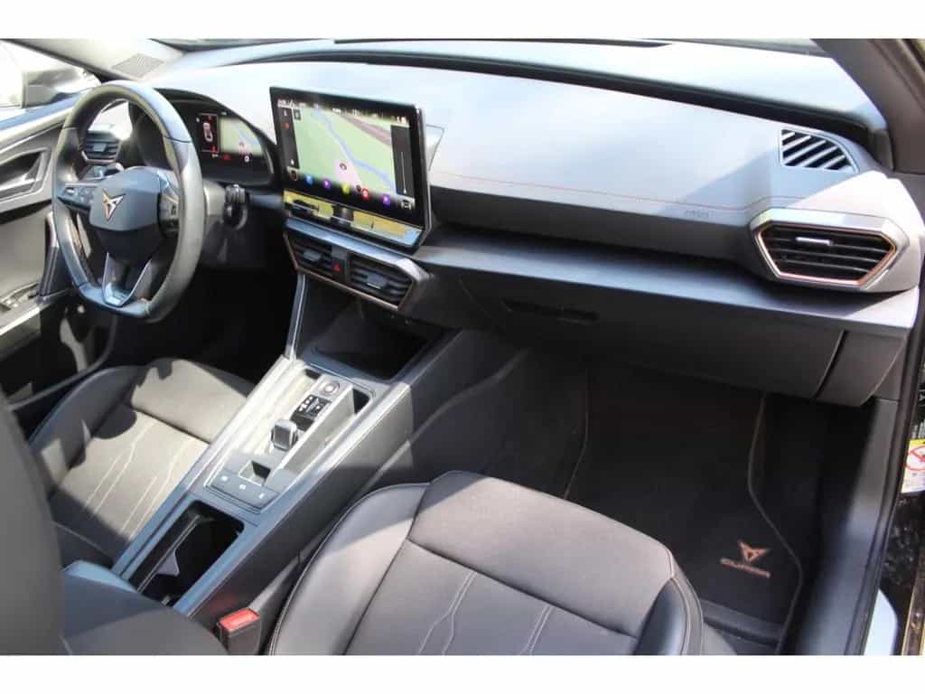 Cupra Formentor 1.5 TSI DSG NAVI LED KAMERA FULL LINK 04/2024-photo-24