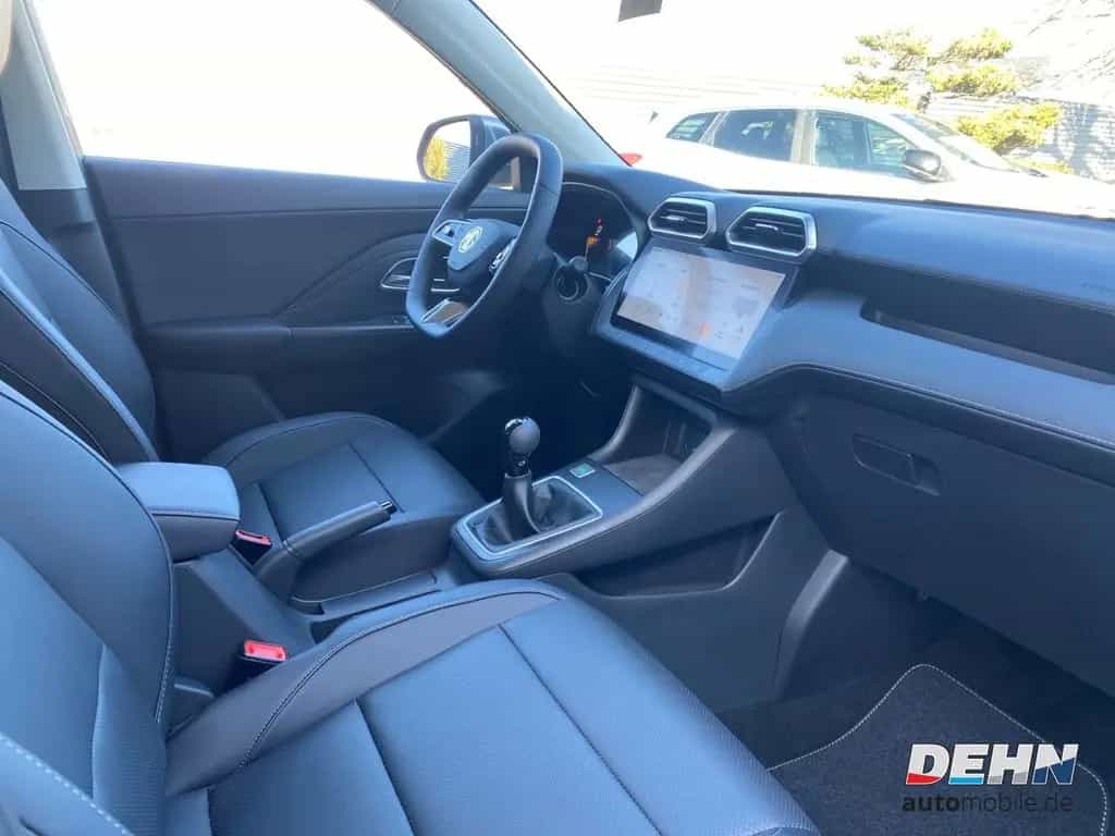 MG ZS Comfort 2WD 1.5T MT 360 Kamera LED Leder Digi 11/2025-photo-13