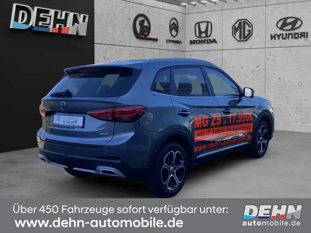 MG ZS Comfort 2WD 1.5T MT 360 Kamera LED Leder Digi 11/2025-photo-3