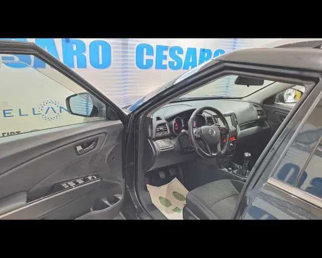 Ssangyong XLV XLV 1.6d Go 2wd 12/2017-photo-4