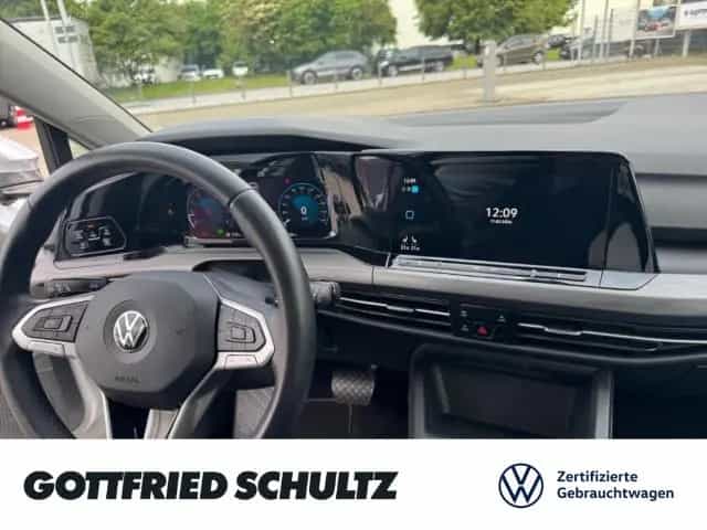 Volkswagen Golf 1.5 eTSI DSG STYLE 17 ZOLL MATRIX KAMERA AH 04/2021-photo-16