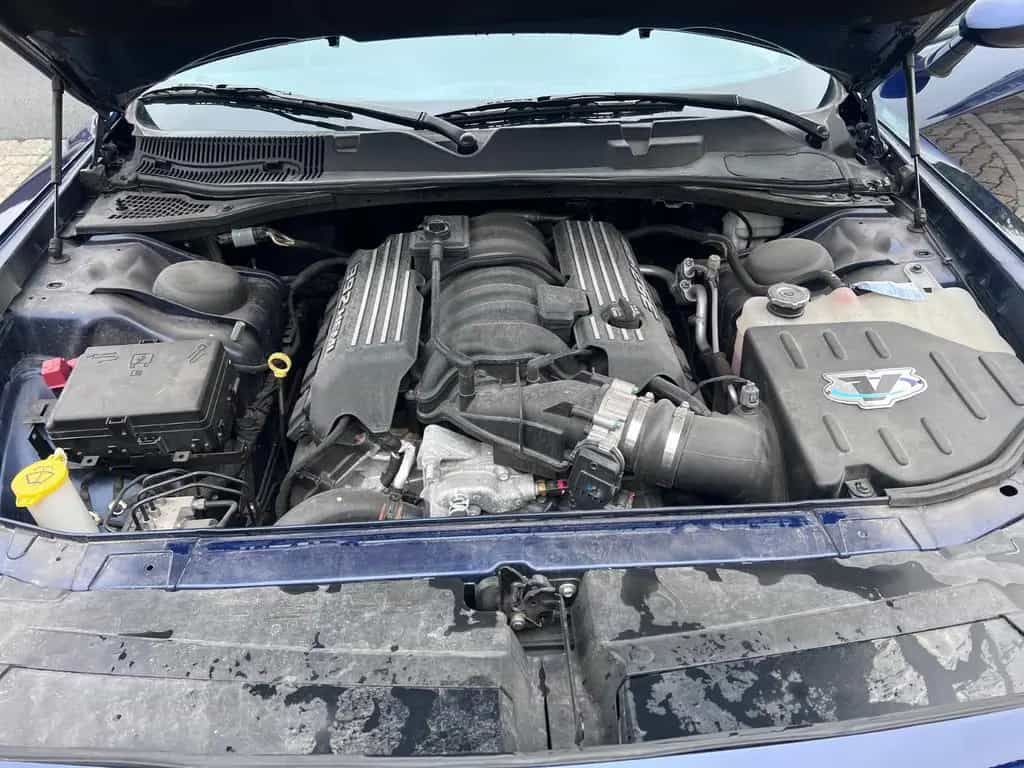 Dodge Challenger 392 SRT 6.4 ACC 05/2016-photo-24