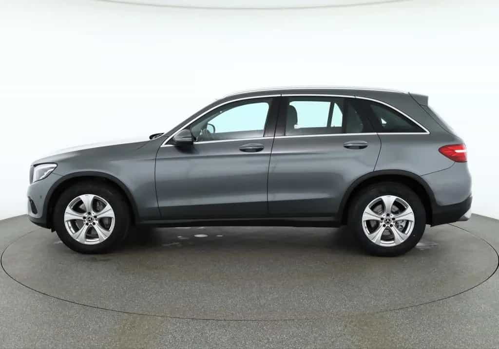 Mercedes-Benz GLC-Class 4Matic Exclusive LED Navi Teilleder AHK 04/2018-photo-1