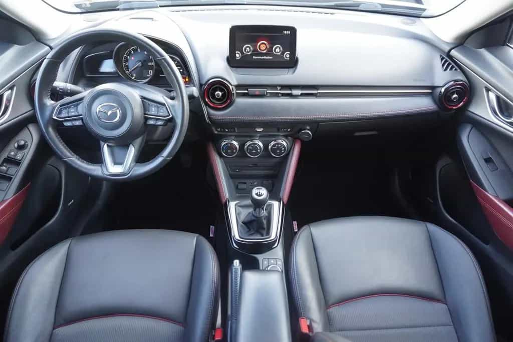 Mazda CX-3 2.0 Sports-Line AWD LED Navi ACC AHK Kamera 05/2018-photo-11