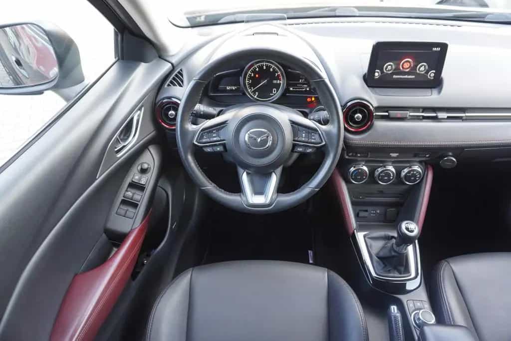 Mazda CX-3 2.0 Sports-Line AWD LED Navi ACC AHK Kamera 05/2018-photo-12