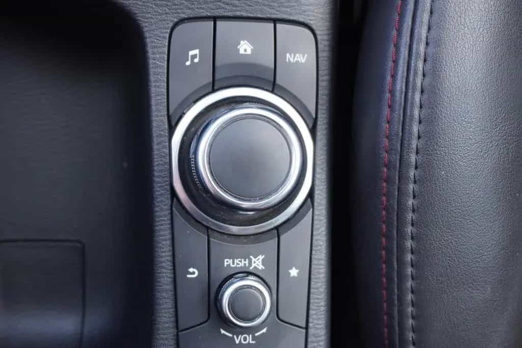 Mazda CX-3 2.0 Sports-Line AWD LED Navi ACC AHK Kamera 05/2018-photo-20