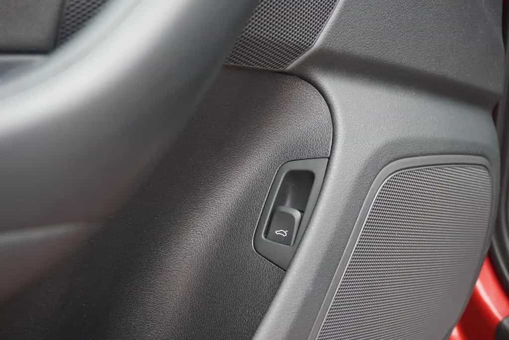 Audi Q3 1.4 TFSI S-Line LED Navi Standheizung DAB 07/2018-photo-31