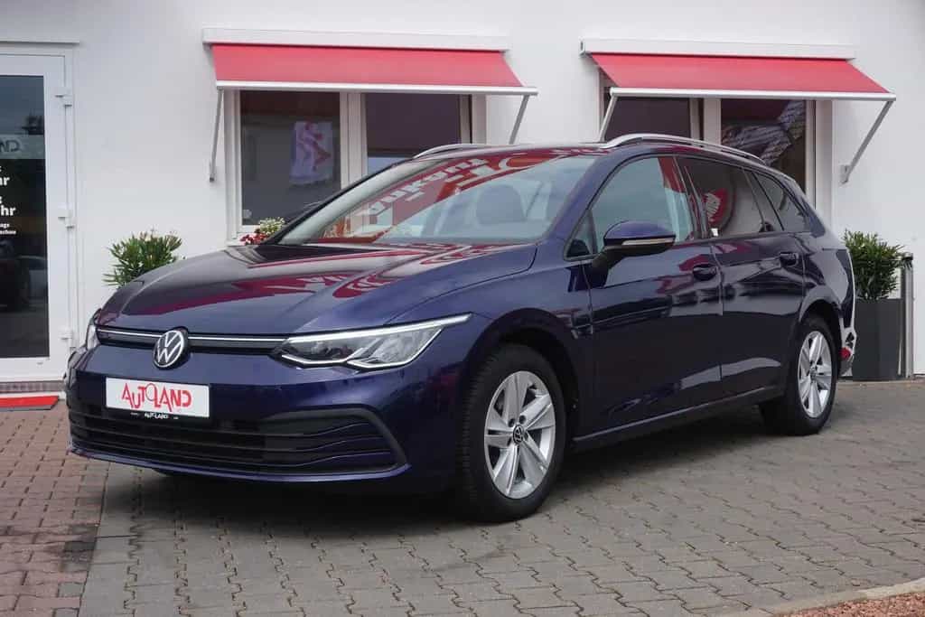 Volkswagen Golf VIII Variant 1.5 TSI Life LED Navi ACC DAB 05/2021-photo-1