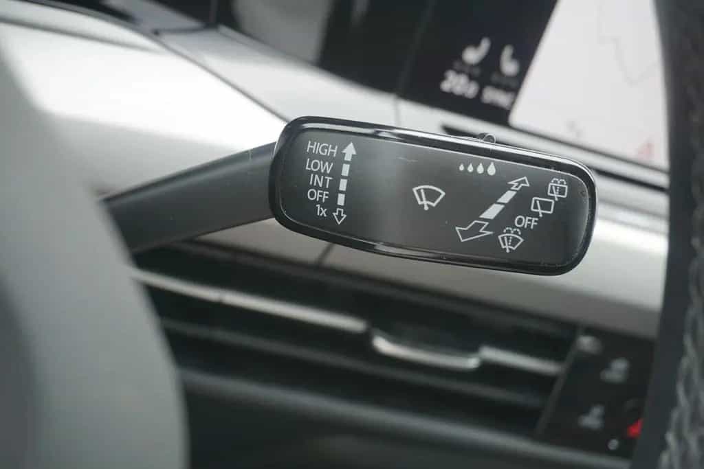 Volkswagen Golf VIII Variant 1.5 TSI Life LED Navi ACC DAB 05/2021-photo-18