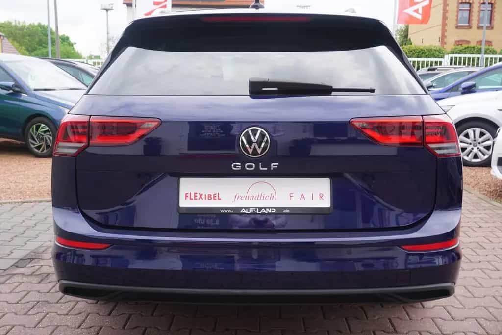 Volkswagen Golf VIII Variant 1.5 TSI Life LED Navi ACC DAB 05/2021-photo-3
