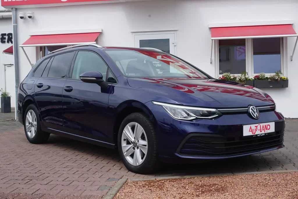 Volkswagen Golf VIII Variant 1.5 TSI Life LED Navi ACC DAB 05/2021-photo-6