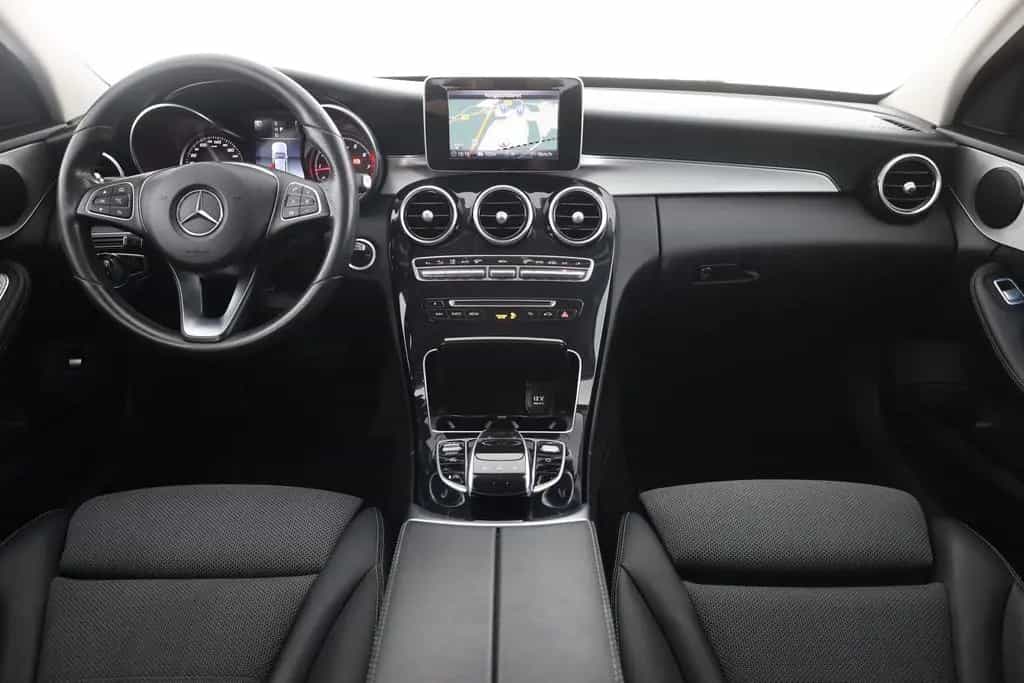 Mercedes-Benz C 180 C180 T CGI Avantgarde LED Navi Kamera PDC AHK 03/2018-photo-8