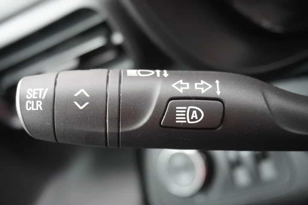 Opel Combo Life 1.2 Edition Navi Kamera Sitzheizung 11/2022-photo-24