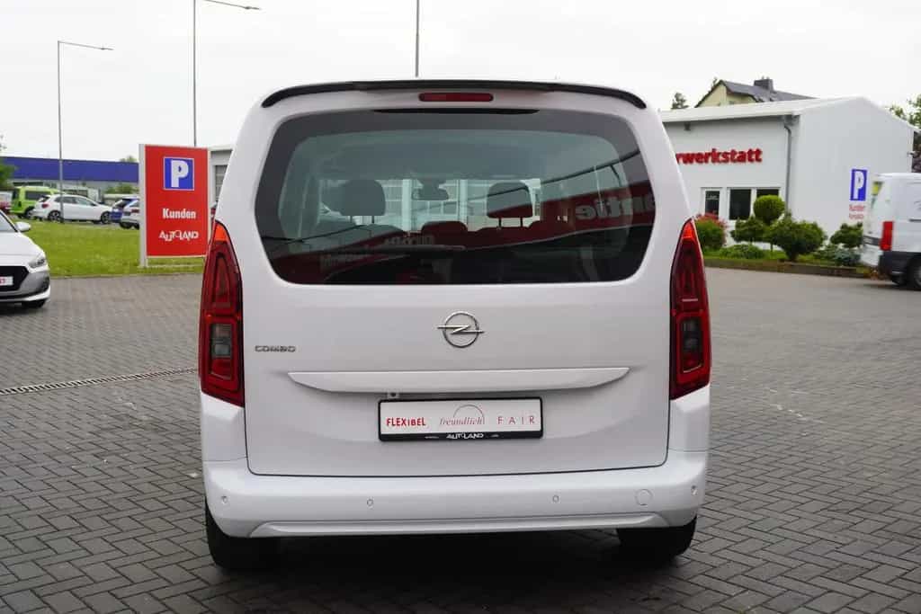 Opel Combo Life 1.2 Edition Navi Kamera Sitzheizung 11/2022-photo-3