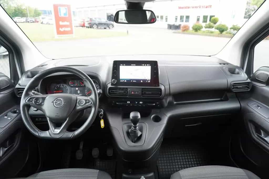 Opel Combo Life 1.2 Edition Navi Kamera Sitzheizung 11/2022-photo-9