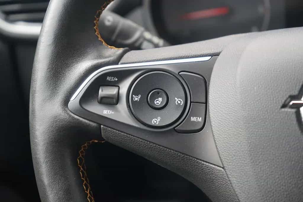 Opel Crossland X 1.2 LED Navi Kamera Tempomat 11/2019-photo-16