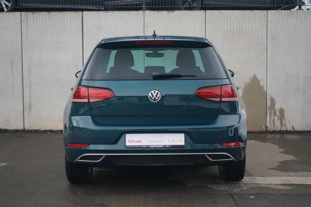 Volkswagen Golf VII 1.4 TSI Highline LED Navi ACC PDC USB 05/2017-photo-3