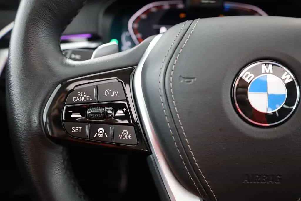 BMW 5 Series i Luxury xDrive MHEV Aut. Laser ACC Navi AHK 07/2023-photo-16