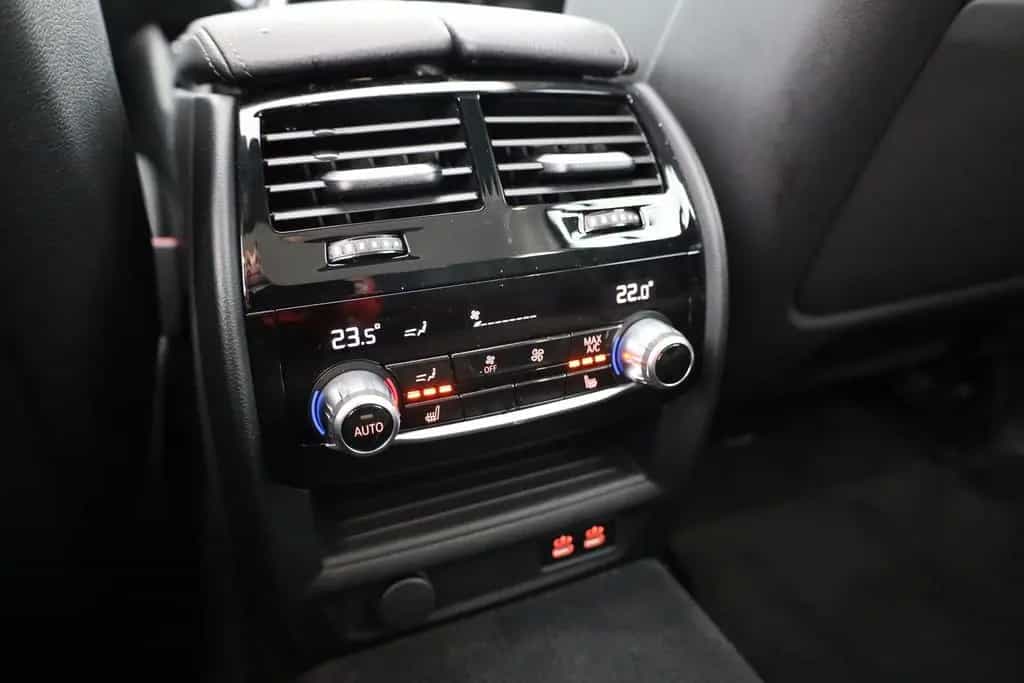 BMW 5 Series i Luxury xDrive MHEV Aut. Laser ACC Navi AHK 07/2023-photo-30