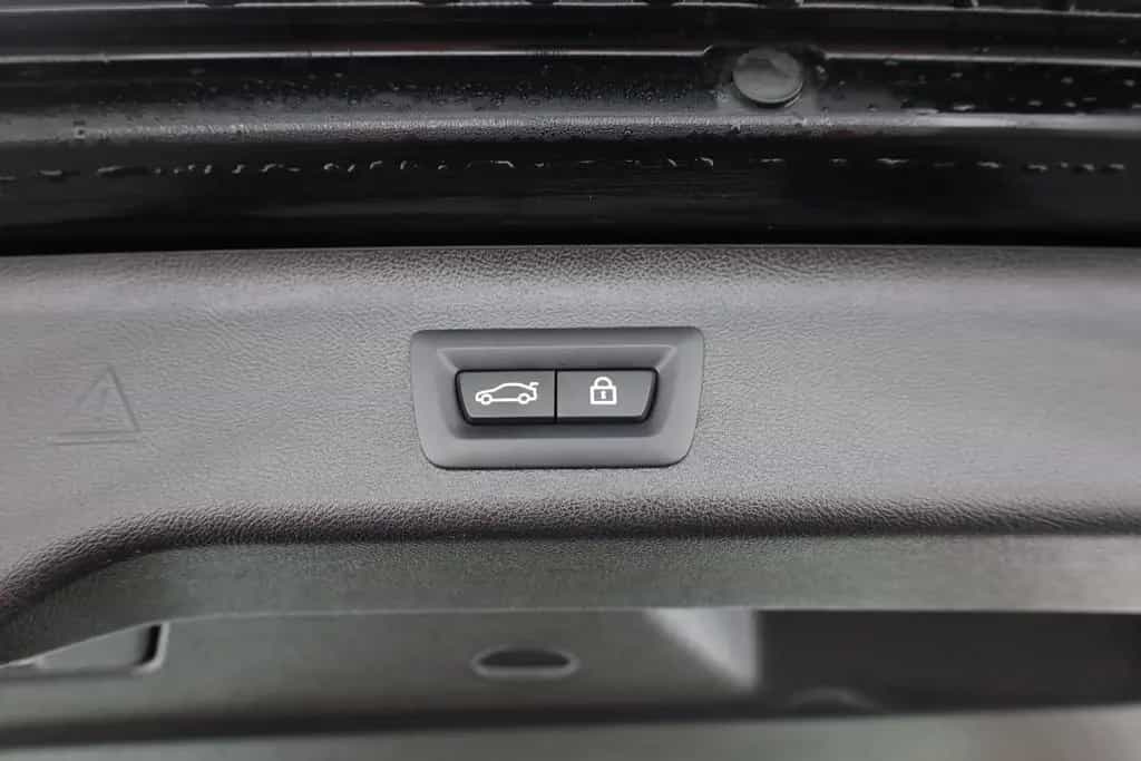 BMW 5 Series i Luxury xDrive MHEV Aut. Laser ACC Navi AHK 07/2023-photo-31