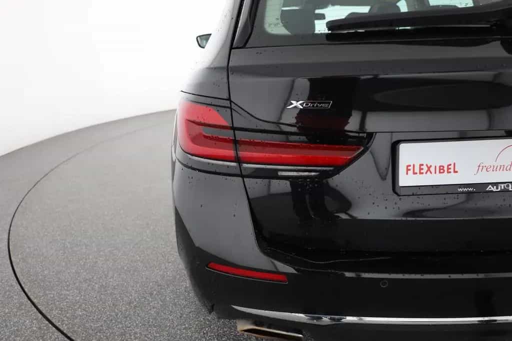 BMW 5 Series i Luxury xDrive MHEV Aut. Laser ACC Navi AHK 07/2023-photo-35