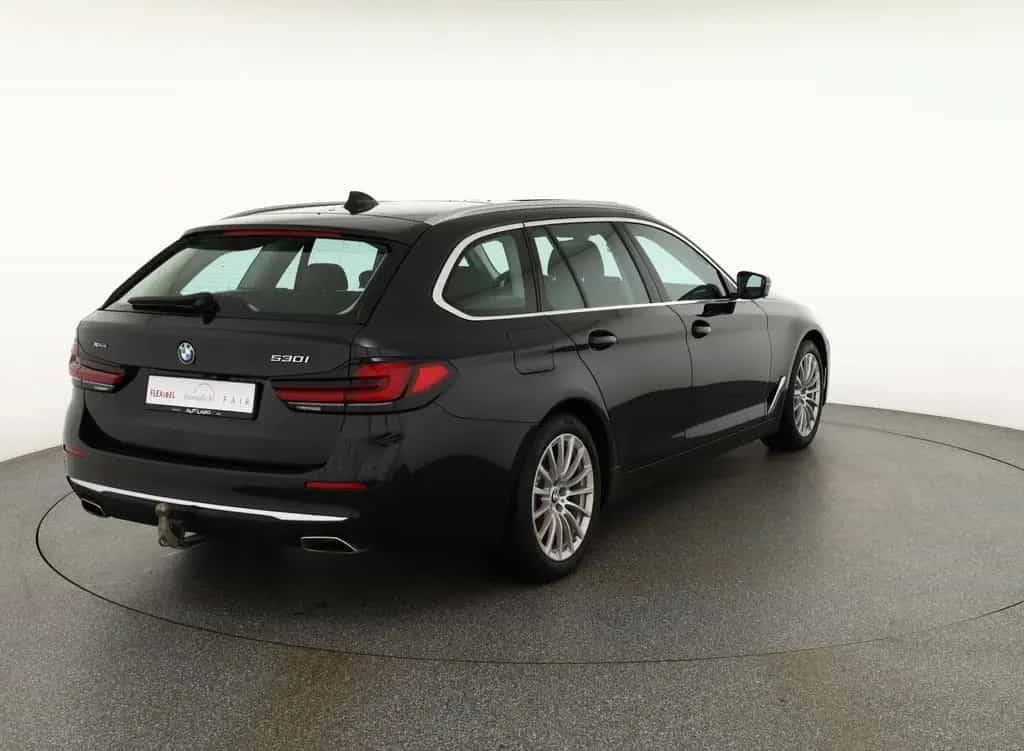 BMW 5 Series i Luxury xDrive MHEV Aut. Laser ACC Navi AHK 07/2023-photo-4