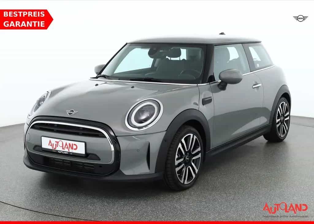 MINI ONE 1.5 Classic Trim LED Navi Teilleder Tempomat 06/2021-photo-0