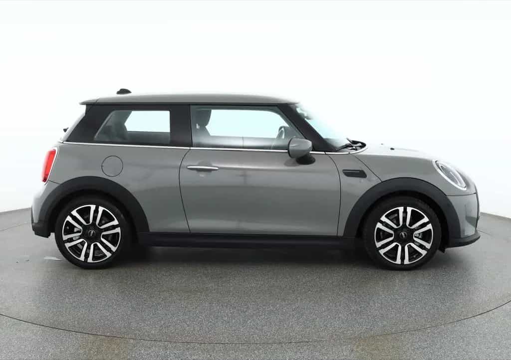 MINI ONE 1.5 Classic Trim LED Navi Teilleder Tempomat 06/2021-photo-5
