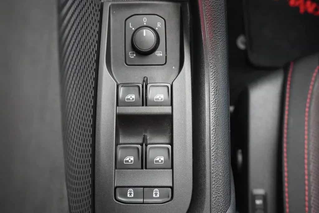 Skoda Octavia Combi 2.0 TSI RS Navi LED ACC PDC Kamera 08/2022-photo-17