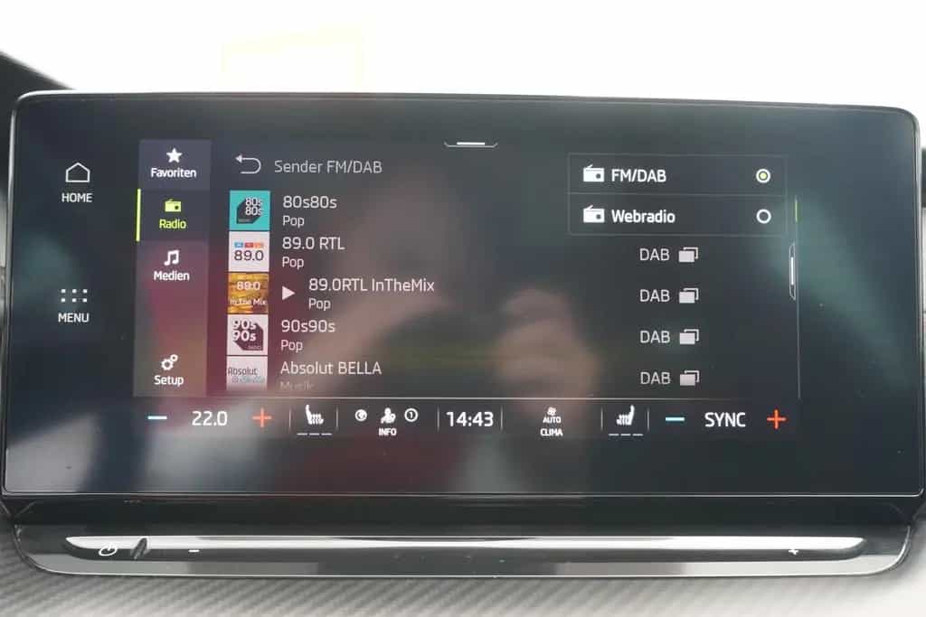 Skoda Octavia Combi 2.0 TSI RS Navi LED ACC PDC Kamera 08/2022-photo-21