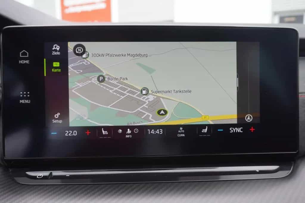 Skoda Octavia Combi 2.0 TSI RS Navi LED ACC PDC Kamera 08/2022-photo-23