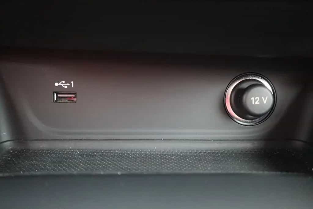 Audi A4 Avant 40 2.0 TFSI S-Tronic LED Navi Head-Up 03/2022-photo-31