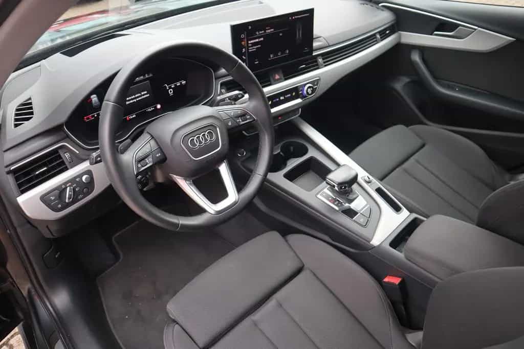 Audi A4 Avant 40 2.0 TFSI S-Tronic LED Navi Head-Up 03/2022-photo-9