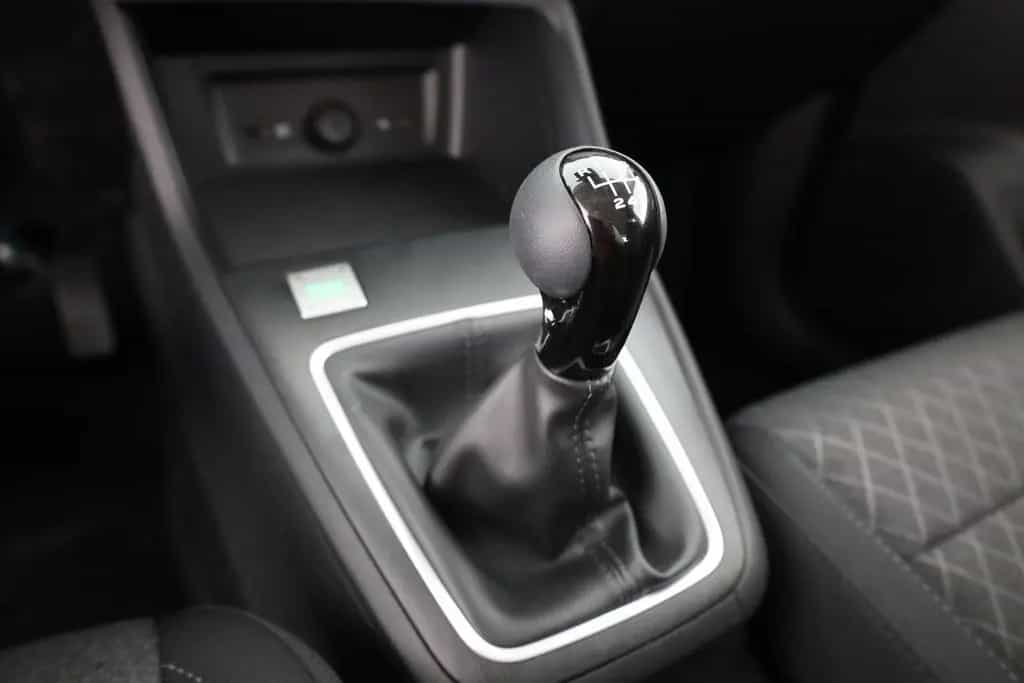 MG ZS 1.5 VTi-Tech Standard Navi Kamera AppleAndroi 01/2026-photo-13