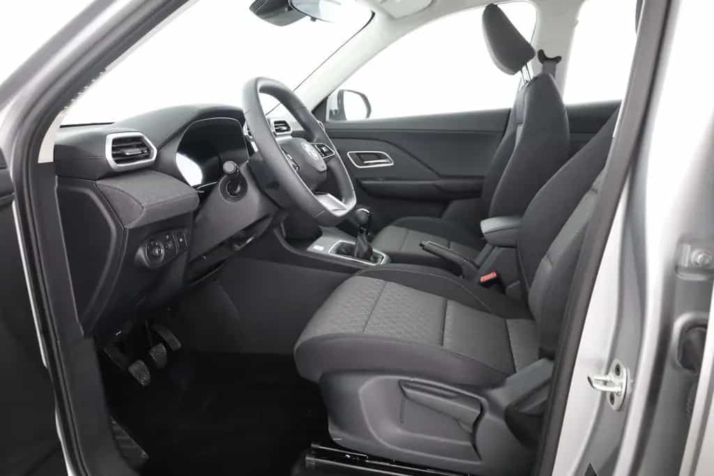MG ZS 1.5 VTi-Tech Standard Navi Kamera AppleAndroi 01/2026-photo-22