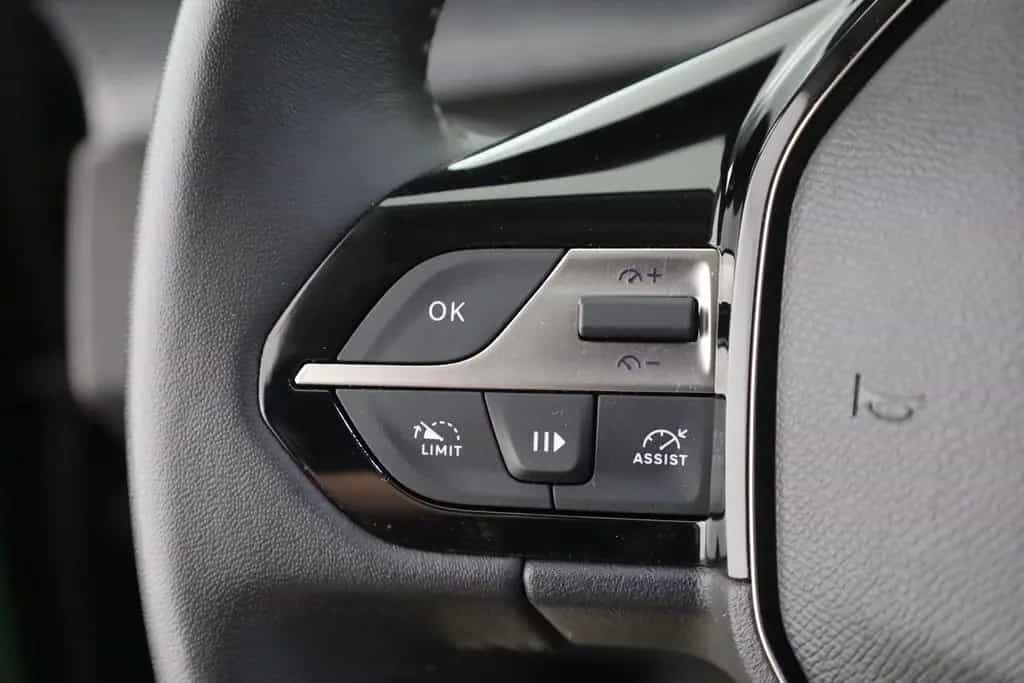 Peugeot 308 1.2 PureTech Allure LED Android Apple Kamera 11/2023-photo-13