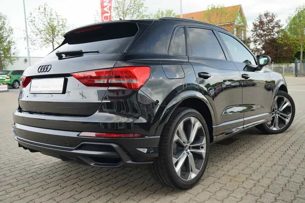 Audi Q3 35 1.5 TFSI S line LED Keyless Standheizung 10/2021-photo-13
