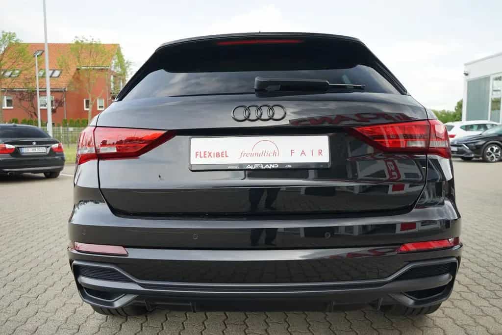 Audi Q3 35 1.5 TFSI S line LED Keyless Standheizung 10/2021-photo-6