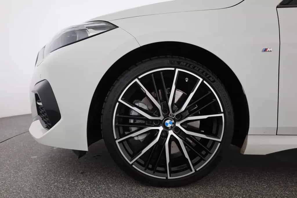 BMW 220 i Gran Coupe M Sport LED Navi Head-Up PDC 10/2021-photo-32