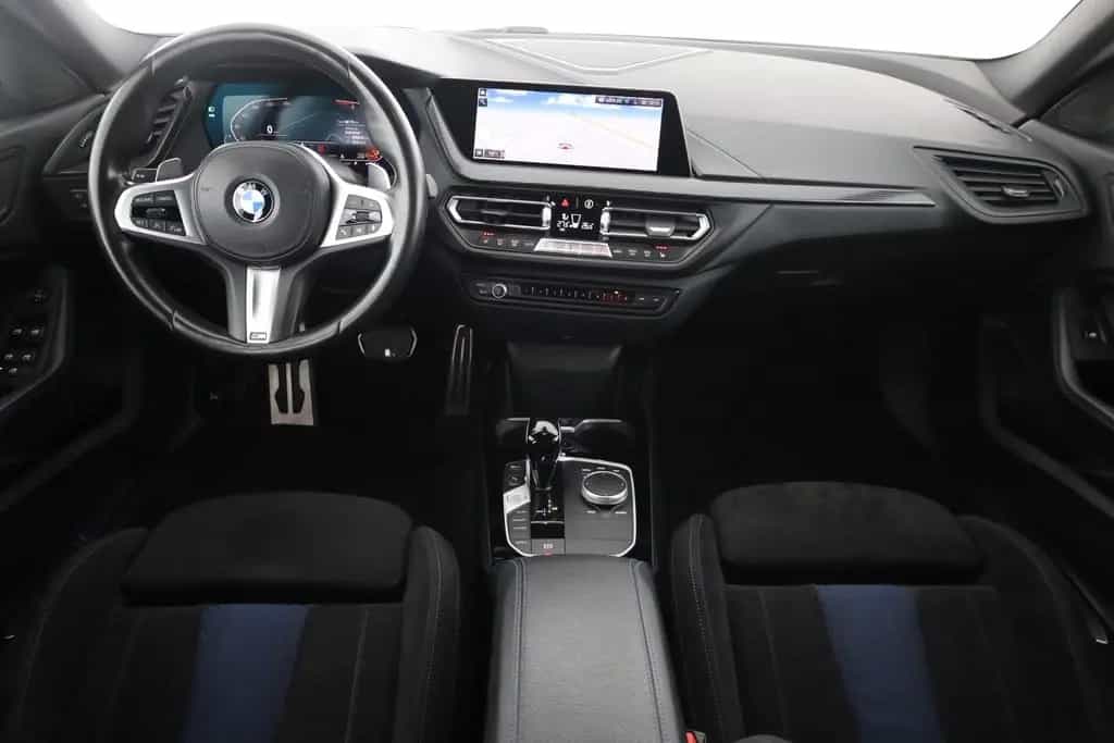 BMW 220 i Gran Coupe M Sport LED Navi Head-Up PDC 10/2021-photo-8