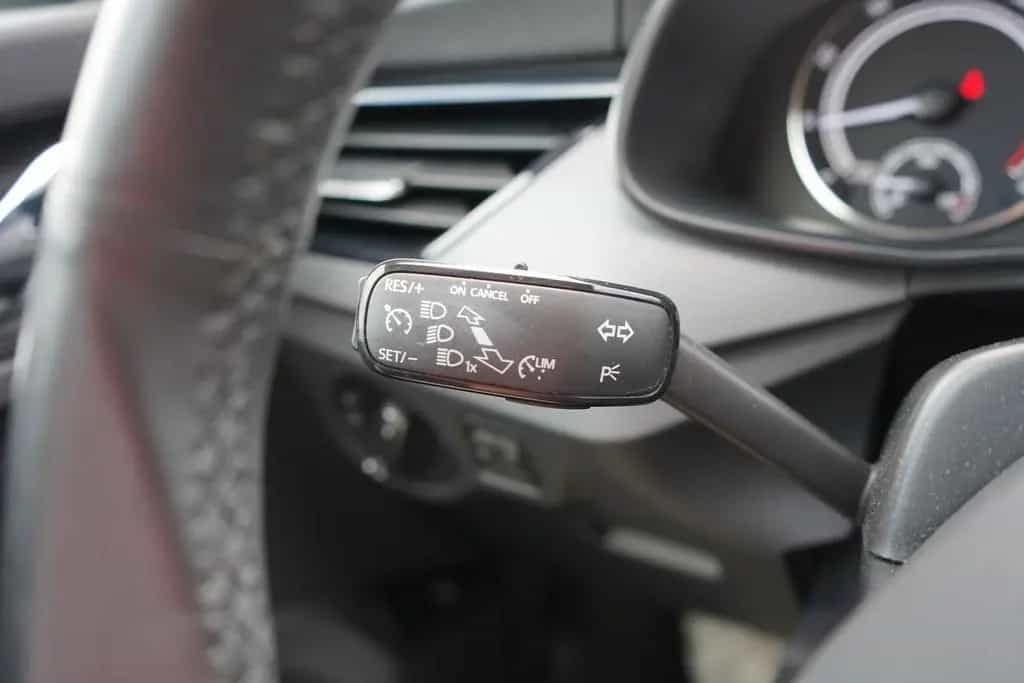 Skoda Scala 1.5 TSI DSG Style LED Kamera Tempomat DAB 08/2019-photo-28